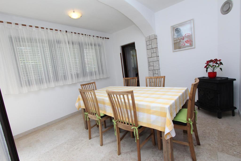 Apartments Lara Rovinj Exterior foto