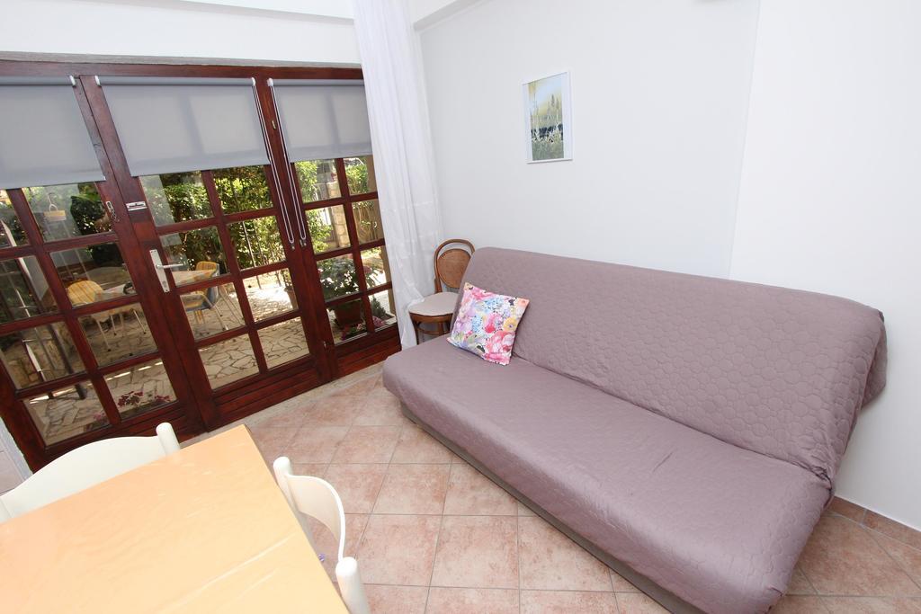 Apartments Lara Rovinj Exterior foto